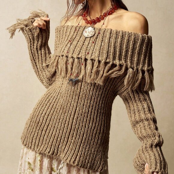 Khaki Casual Women's Off Shoulder Fringe Knit Sweater - Picture 6 of 8